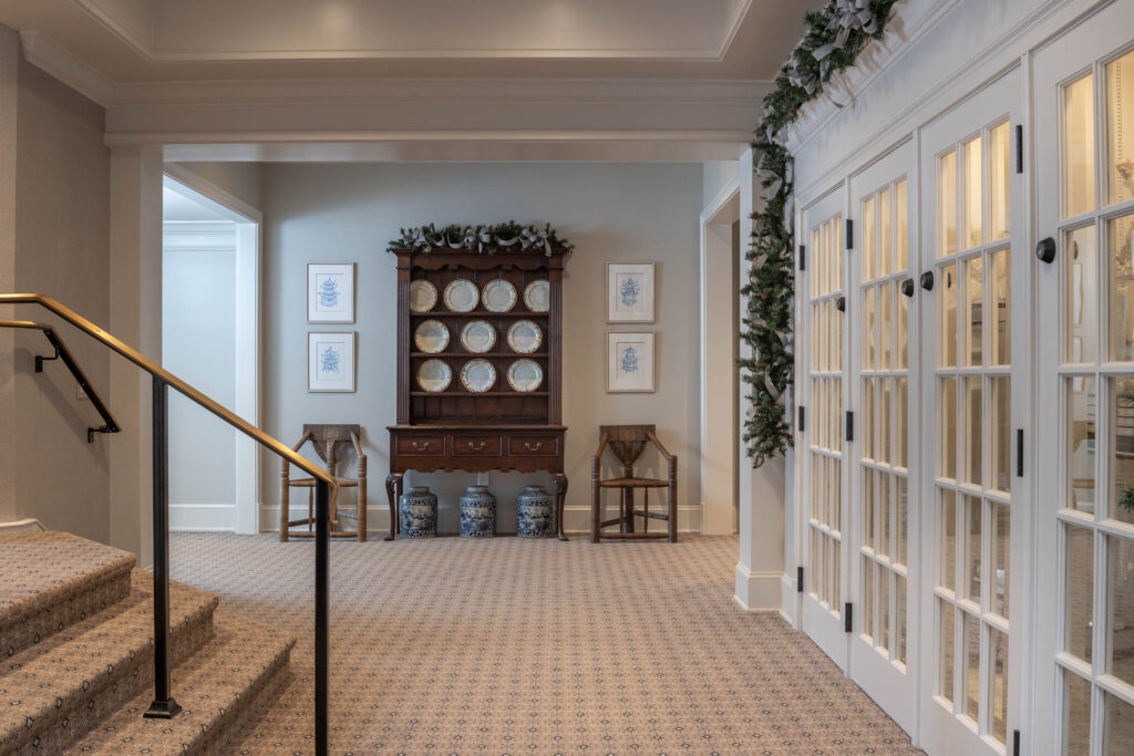 Athens Country Club Interior
