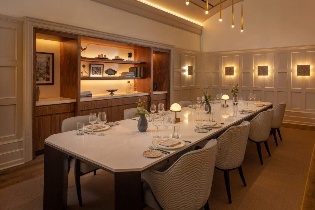 Ritz Carlton - Restaurant Renovation Interior