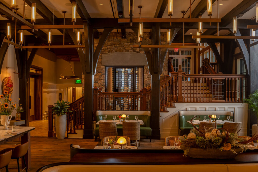 Ritz Carlton - Restaurant Renovation Interior
