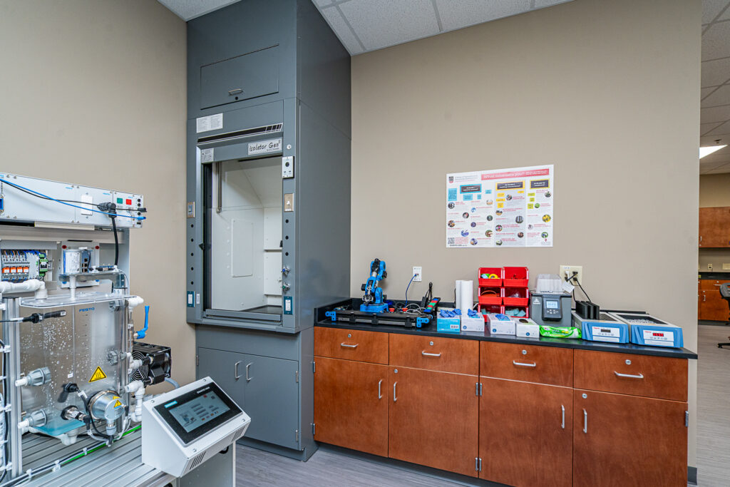AACA BioManufacturing Lab
